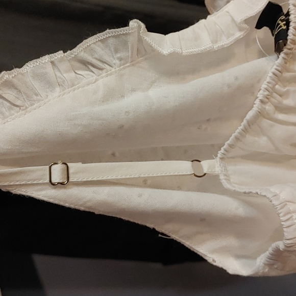 New Soft cotton A-line dress featuring a plunging v-neckline. - Picture 8 of 9